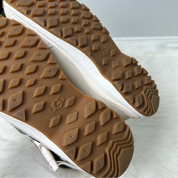 Ugg Tahoe Waterproof Boots in Cream - Picture 6 of 13